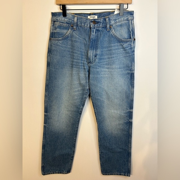 *NWT* Wrangler Sunset Mid-Rise Straight-Leg Jeans in Baby Blue, Size 29x29 - Picture 6 of 16